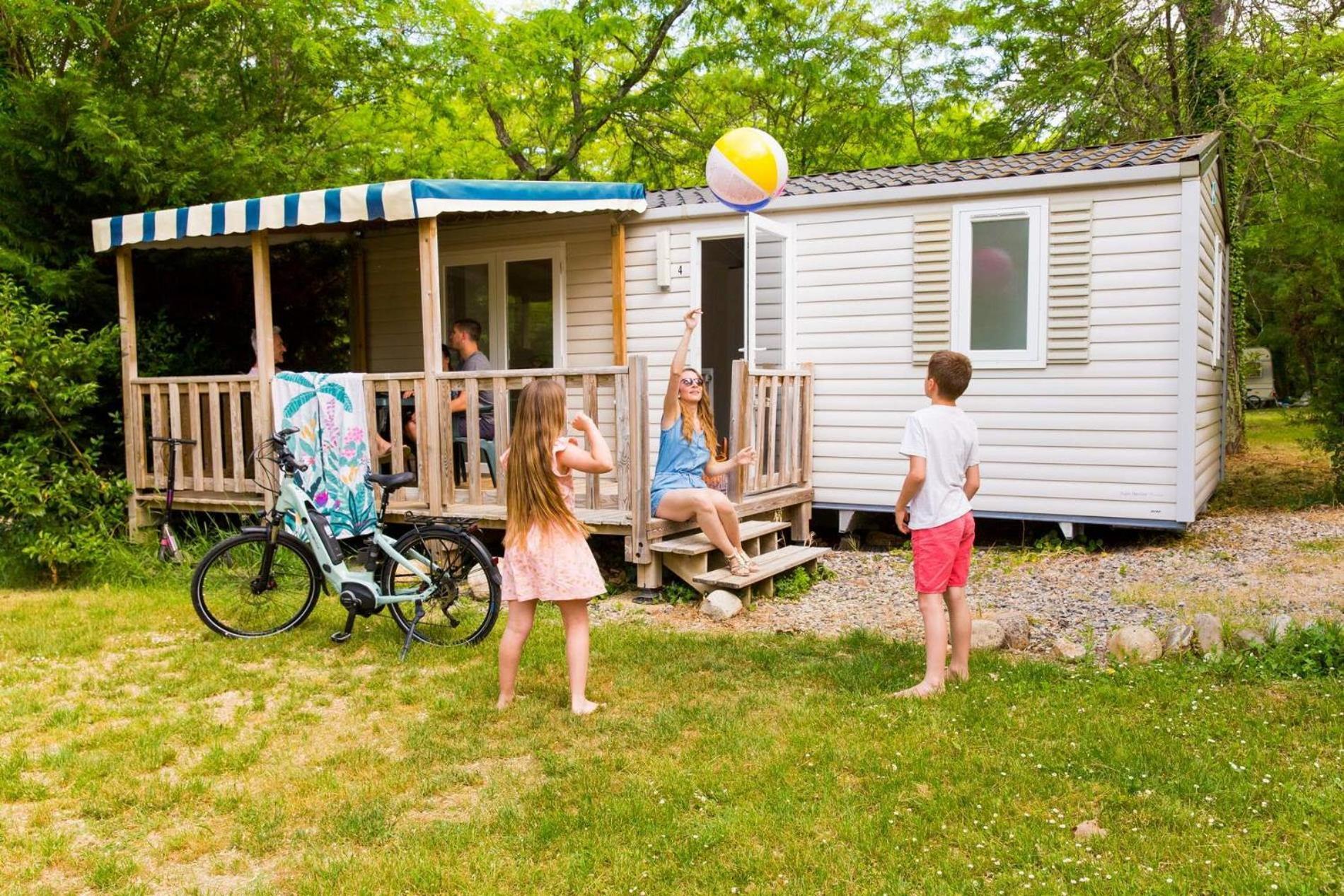Camping La Chapouliere Ruoms Extérieur photo