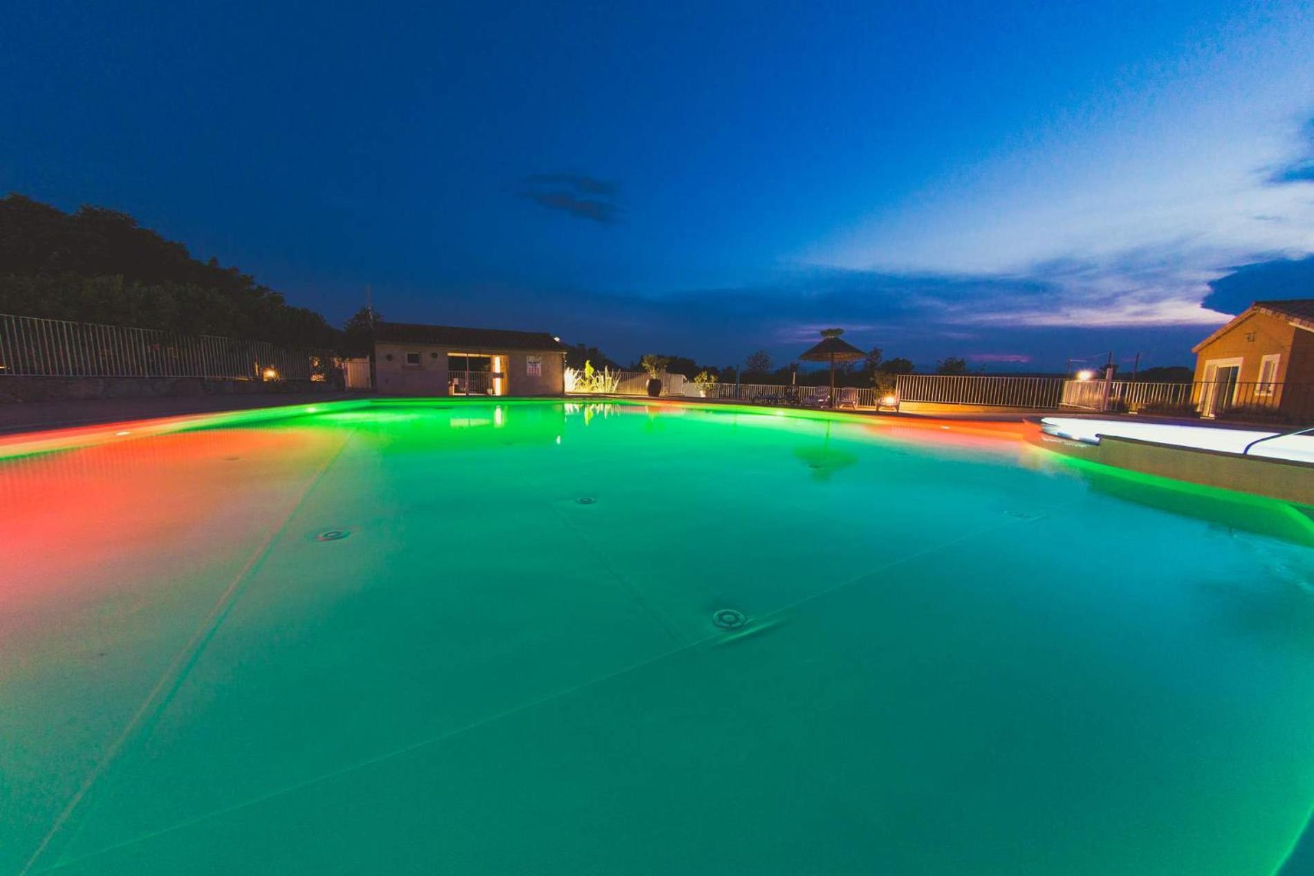 Camping La Chapouliere Ruoms Extérieur photo